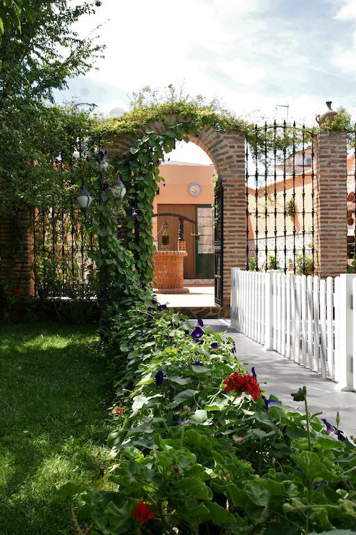 El Zaguan De La Plata Apartment Fuente de Cantos Luaran gambar